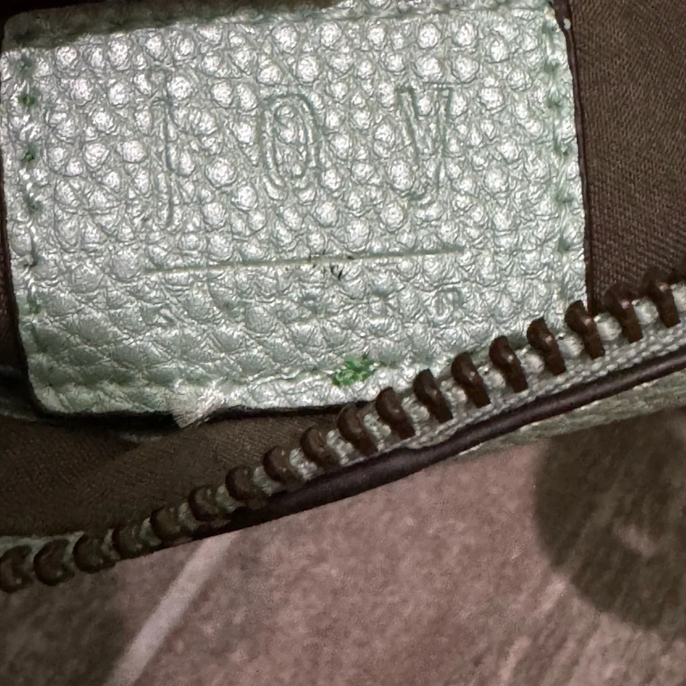 Joy Susan Green Clutch Wristlet with bronze Hardware - Picture 3 of 9